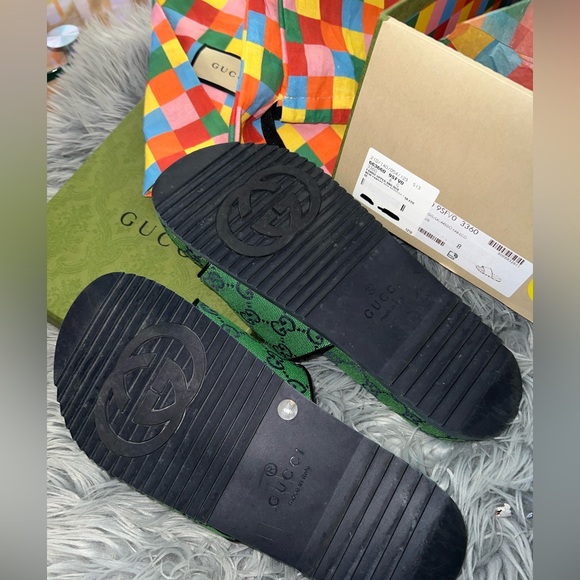 SOLD Authentic Gucci Slides - Picture 11 of 11